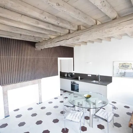 Maison In Centro דירה *