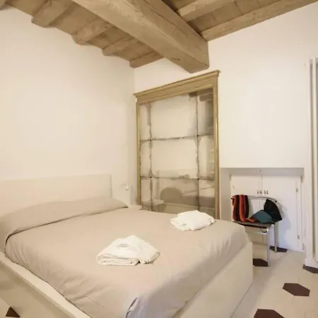 Maison In Centro Apartman